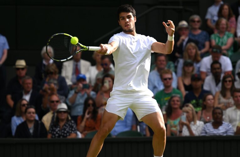 Wimbledon 2023: Carlos Alcaraz through to quarter-finals with impressive win over Matteo Berrettini