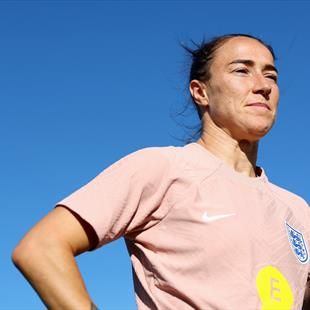 Women’s World Cup: England’s Lucy Bronze says pay resolution with FA could ’empower the whole game’