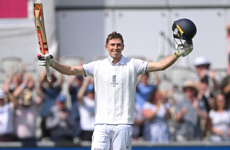 Crawley's 189 helps England take charge of fourth Ashes Test against Australia