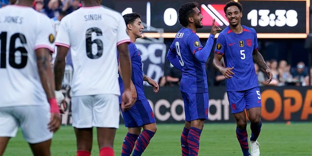 Jesús Ferreira celebrates goal