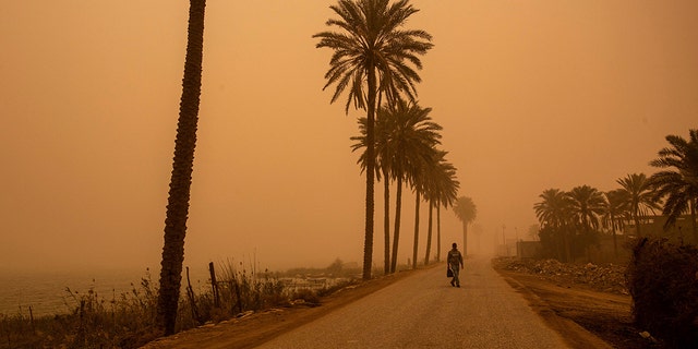 A sandy Basra, Iraq