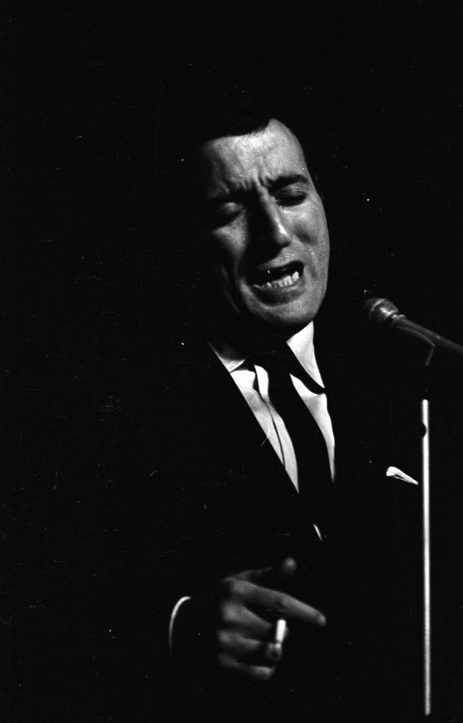 Tony Bennett performing live circa November 1965 in New York City. 