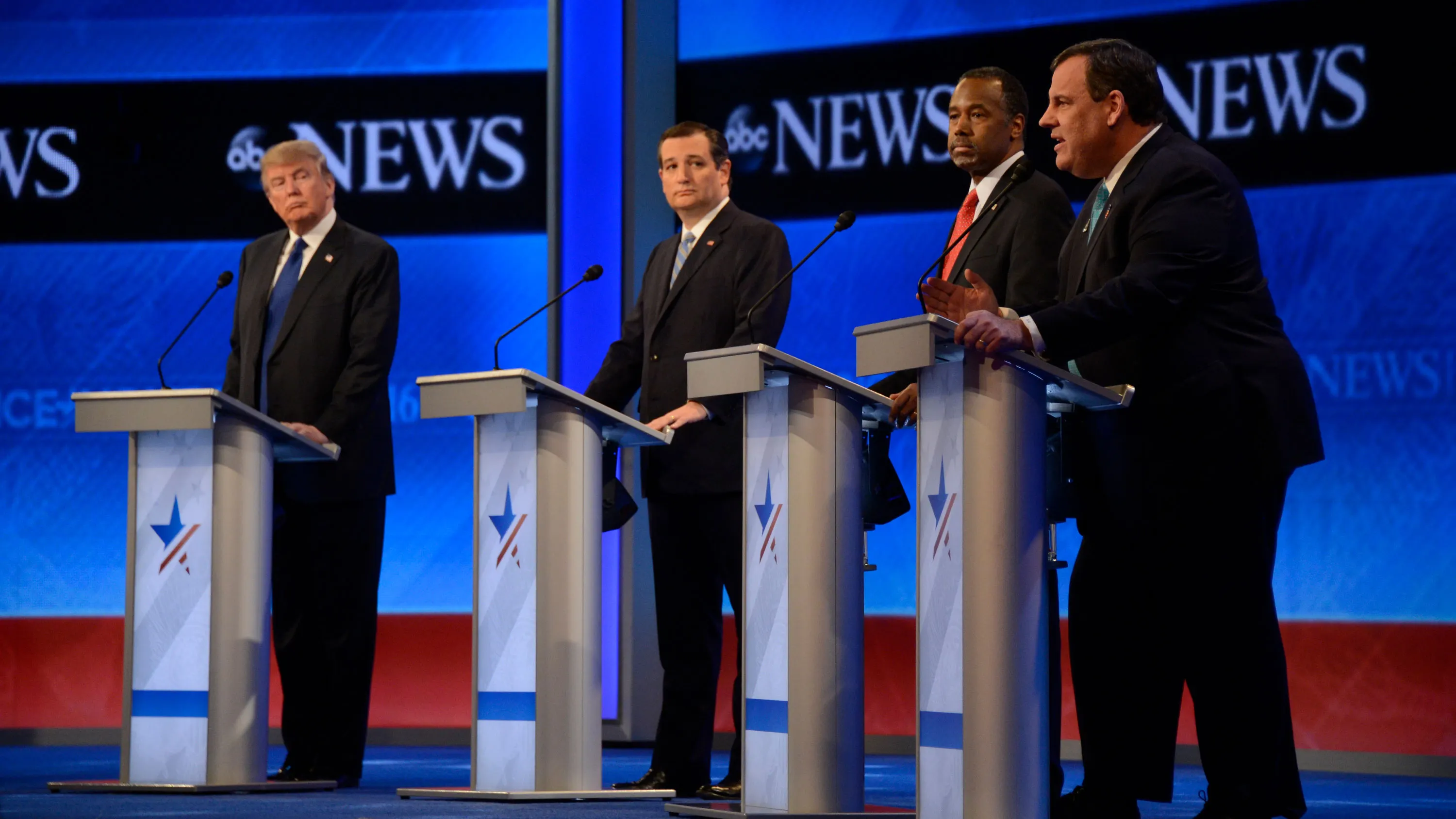 Chris Christie with Trump and other candidates