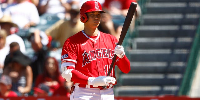 Shohei Ohtani bats against the White Sox