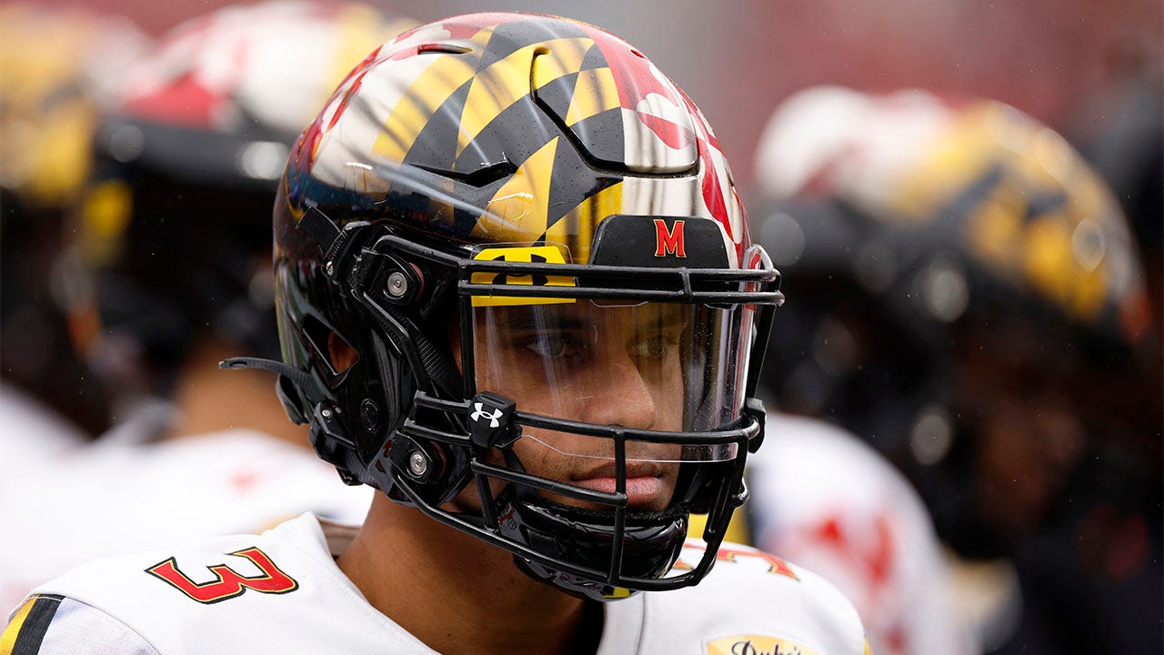 Taulia Tagovailoa during a game against NC State