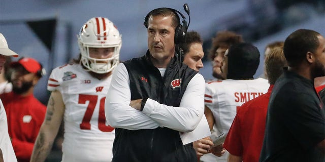 Luke Fickell looks on during Wisconsin's bowl game