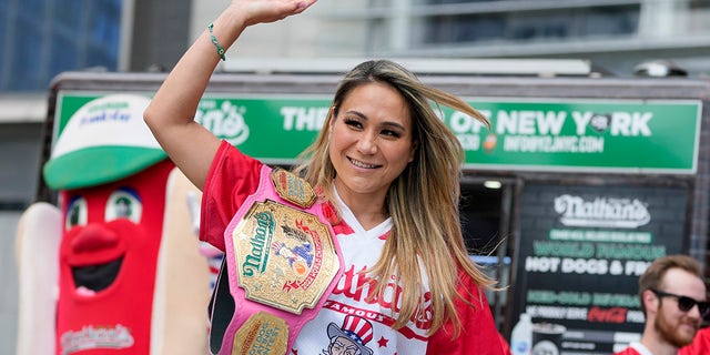 Miki Sudo at the weigh-in