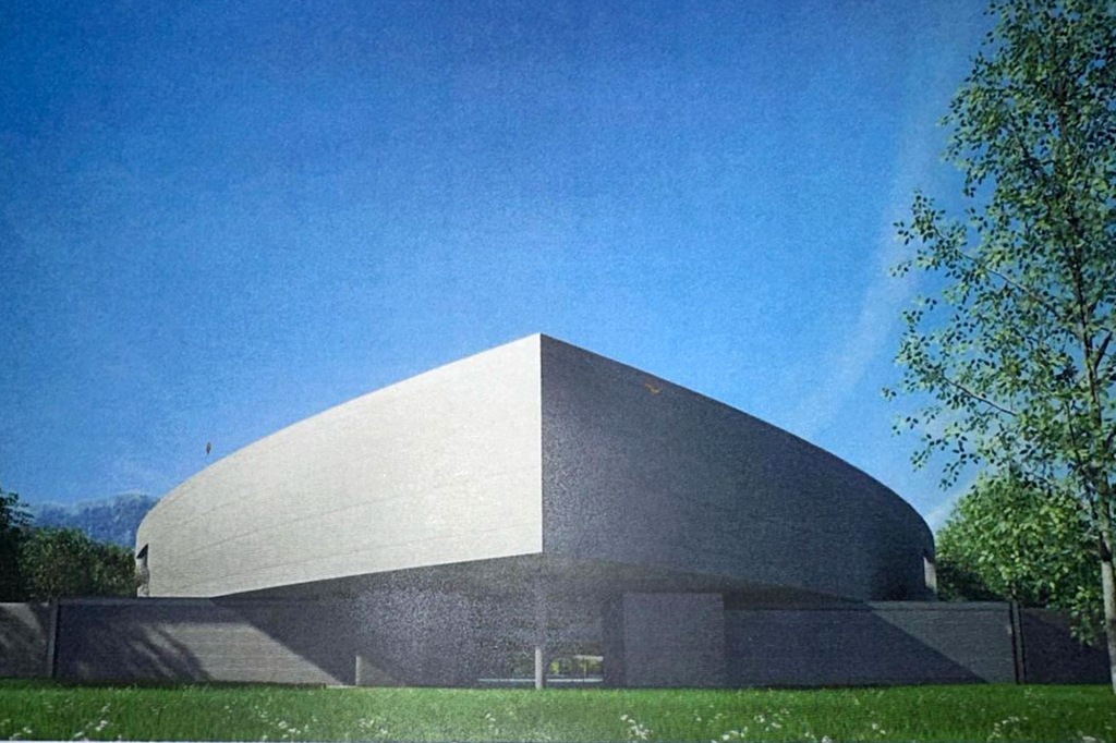 Kim Kardashian shared design plans for her La Quinta mansion on Instagram. It shows a spaceship-esque concrete structure.