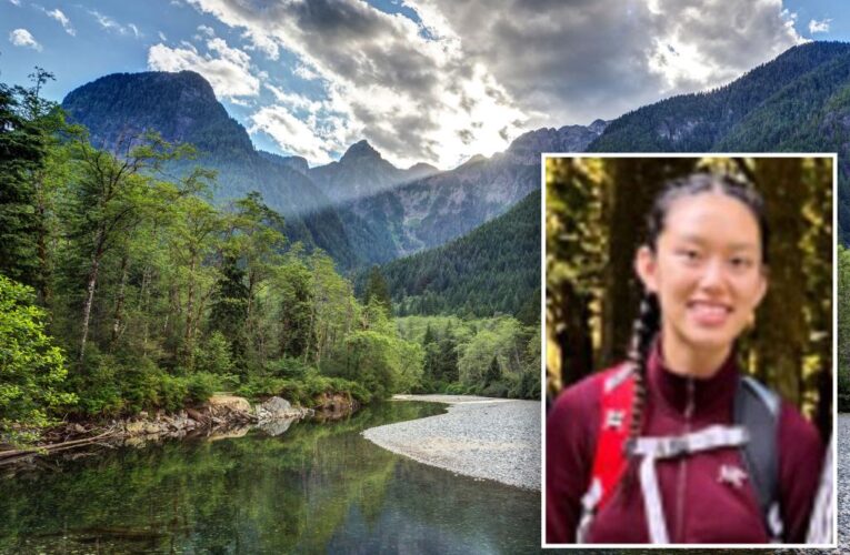 Esther Wang, 16, walks out of Canadian wilderness after frantic search