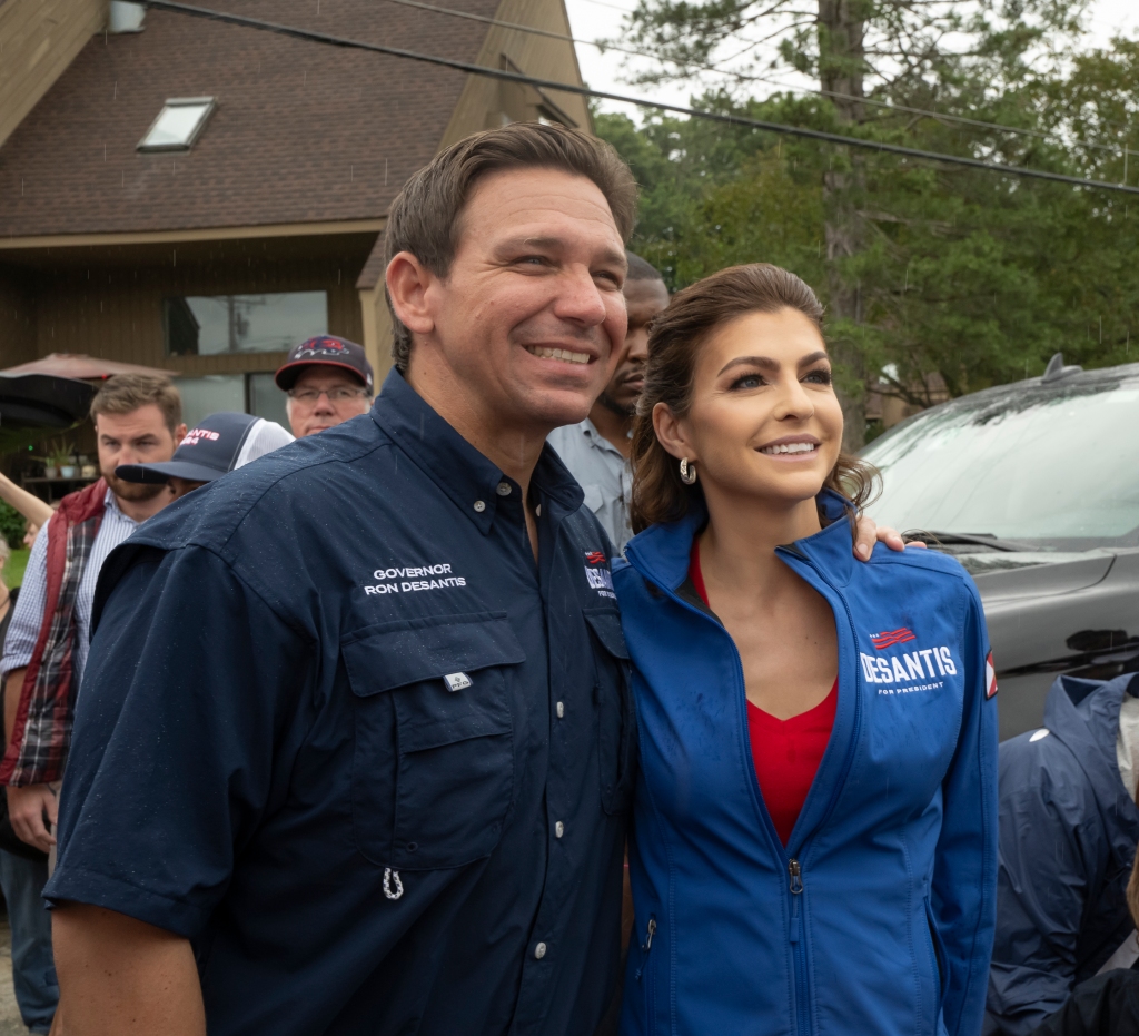 Ron DeSantis poses for a photo with his wife Casey