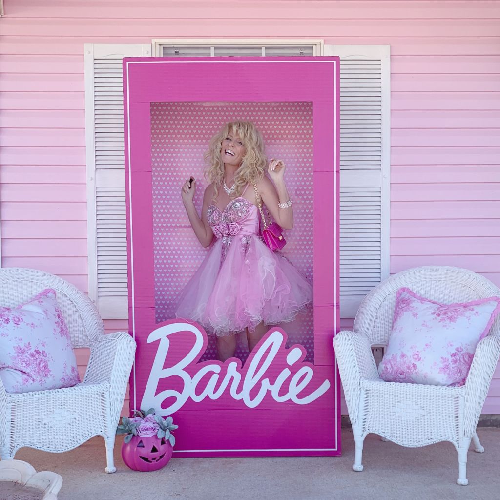 DENA DANIELS, 54, FROM FORT SMITH, ARKANSAS, WHO WANTS TO 'BE BARBIE