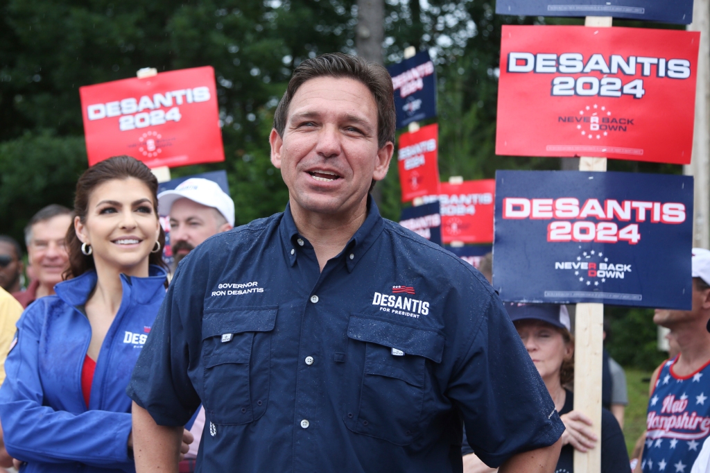 Ron DeSantis with his wife Casey in New Hampshire last week