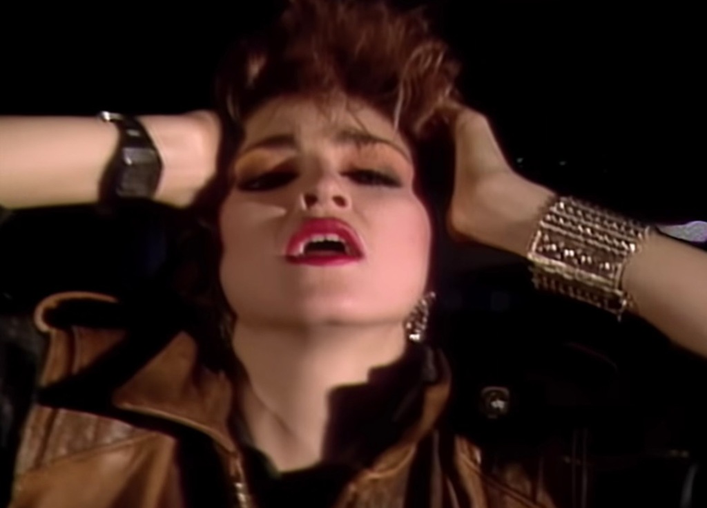 The video for "Everybody," Madonna's first single, had a $1,000 budget, according to director Ed Sternberg, who ended up spending his own money to finish the project.