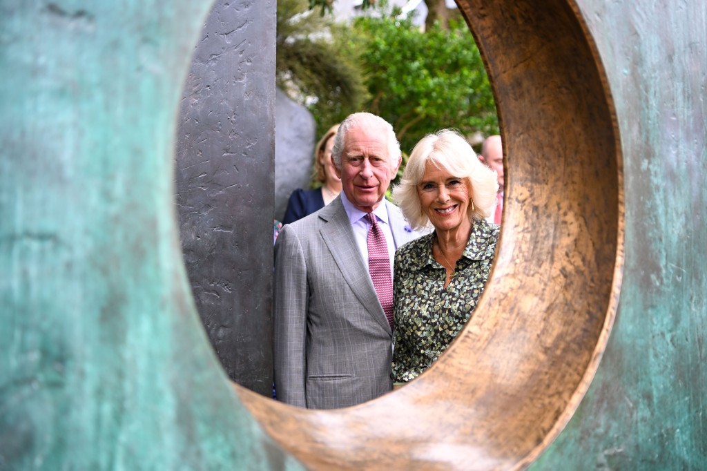 Queen Camilla often wears jewelry from Van Cleef and Arpels. 