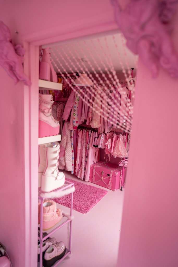 Loveday has decorated her entire bedroom in pink. 