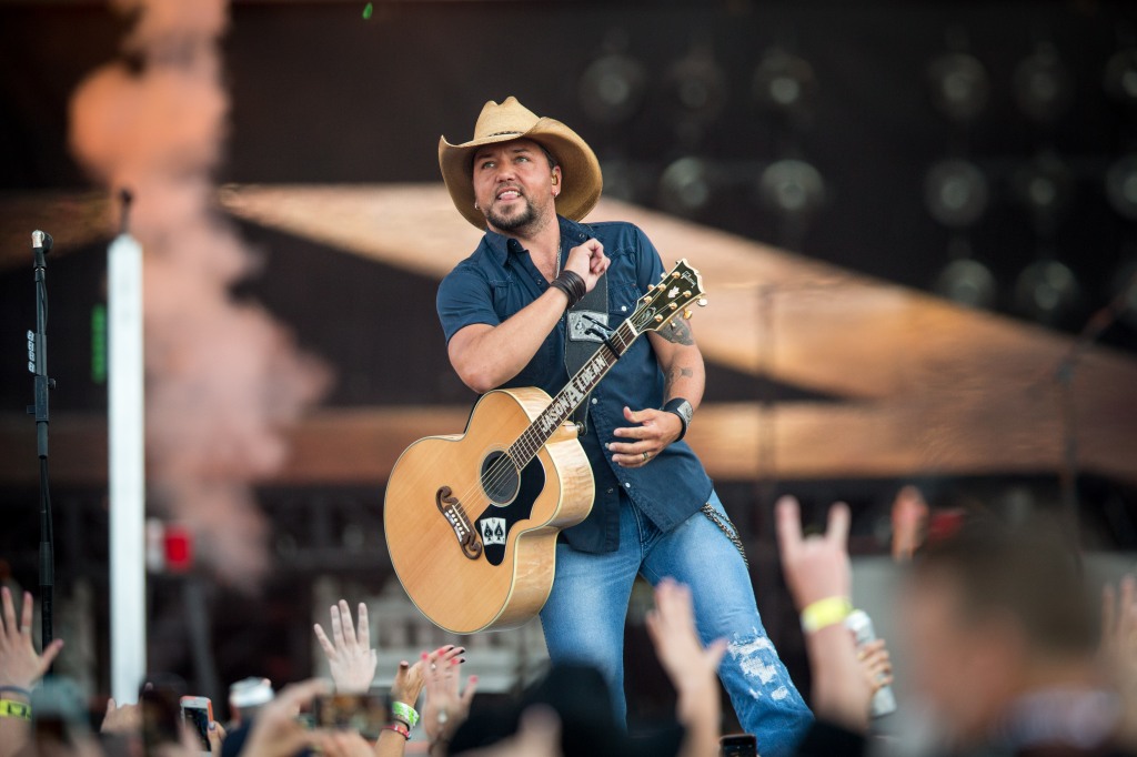 Jason Aldean "Try That In A Small Town"