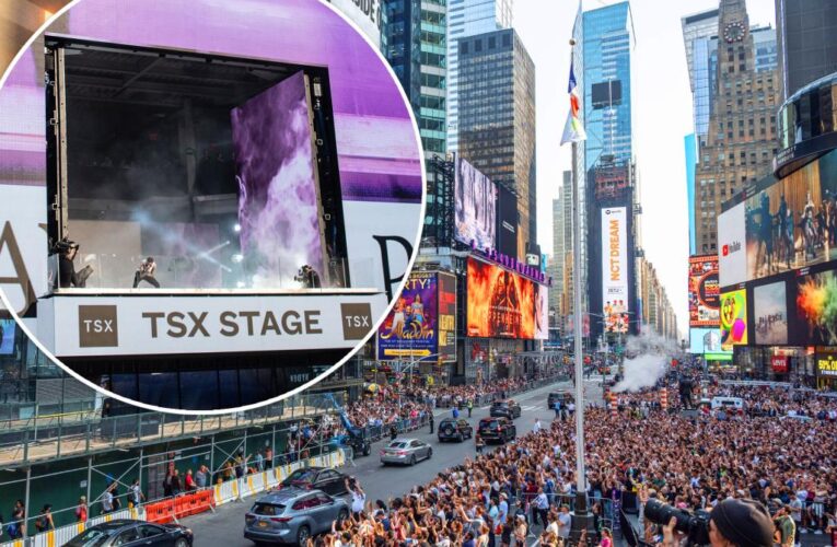 NYC’s hottest new concert venue is hiding inside a Times Square billboard
