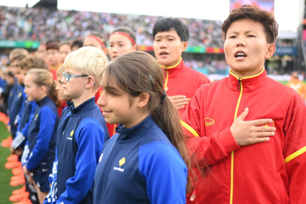 Vietnam women's soccer player 