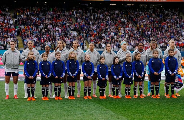 Fans blast USWNT over silence during national anthem at World Cup