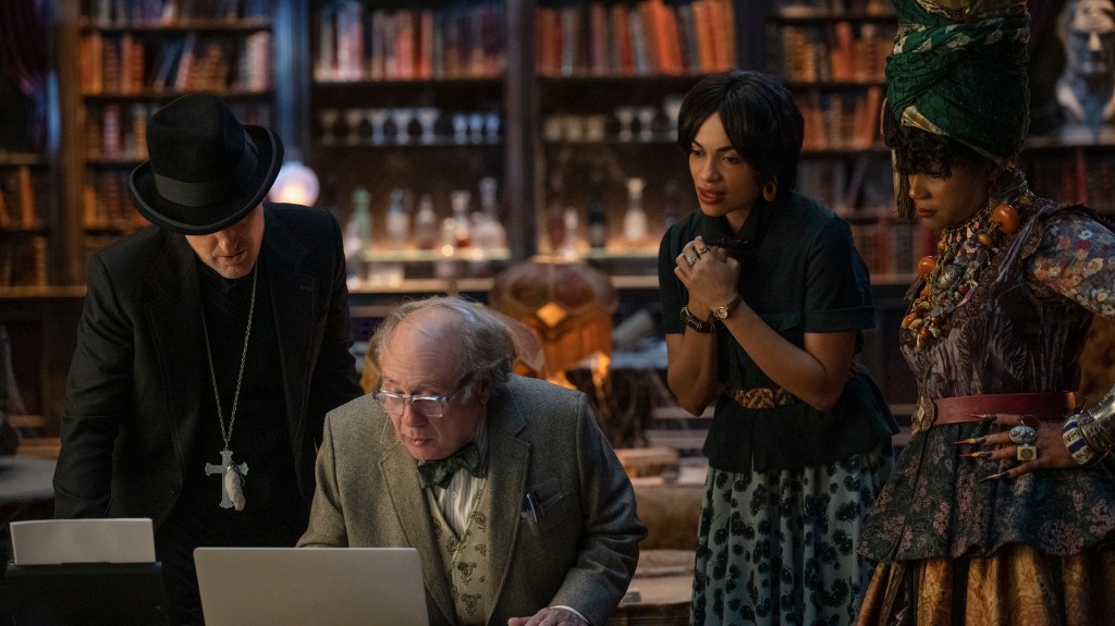 Owen Wilson, Danny DeVito, Rosario Dawson, Tiffany Haddish 