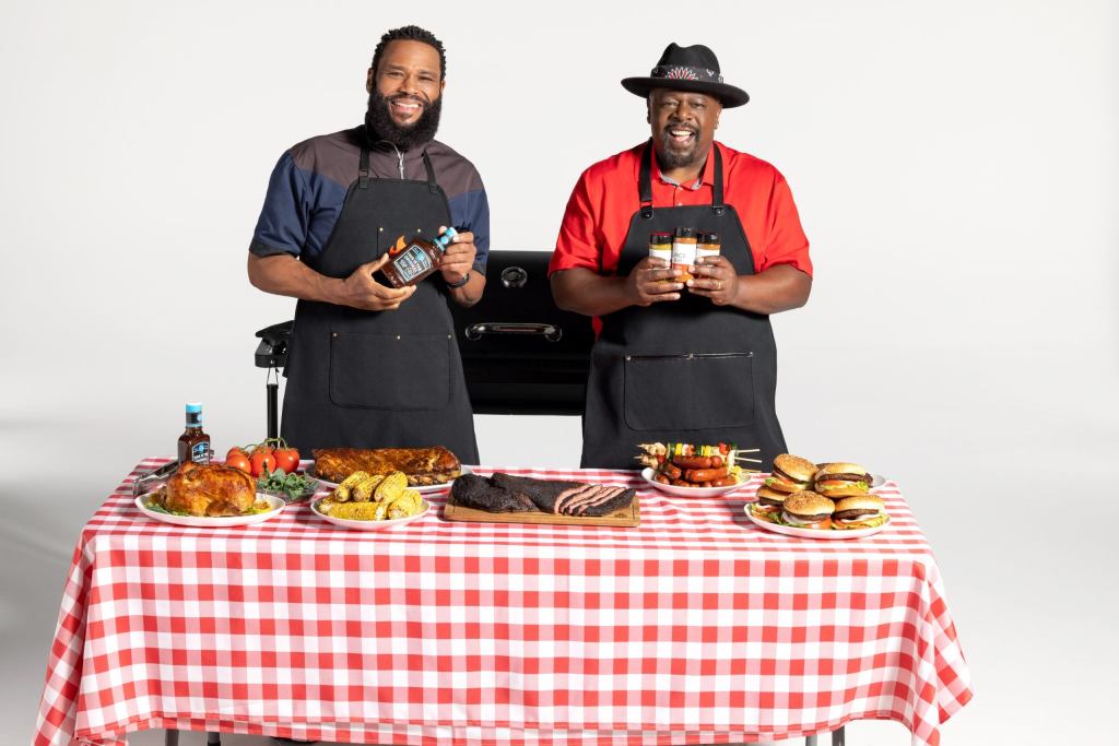 Anthony Anderson and Cedric the Entertainer in "Kings of BBQ." 