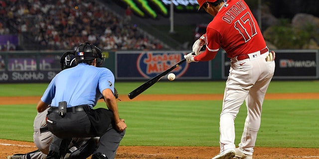 Shohei Ohtani swings