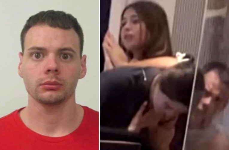 Escaped convict Darien Young holds mother, daughter hostage at Florida Victoria’s Secret