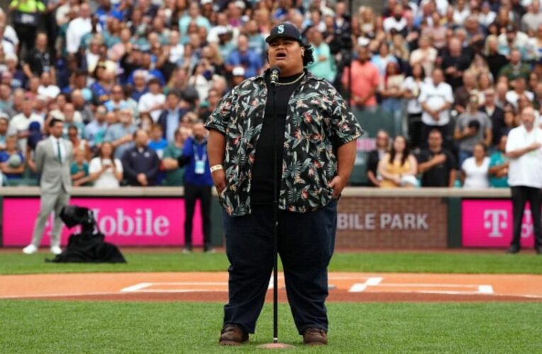 ‘American Idol’ winner Iam Tongi apologizes after keeping hat on while performing national anthem at MLB’s Home Run Derby