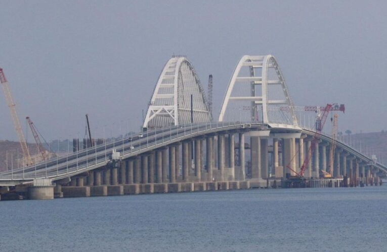 Traffic stopped on Crimean Bridge, reports of blasts