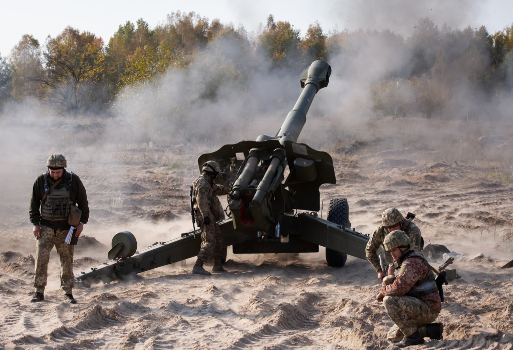 Ukraine has increased its counteroffensive against Russia. A serviceman fires from the 152 mm towed gun-howitzer in m exercise in Divychky.