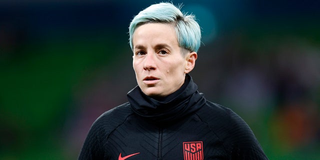 Megan Rapinoe warms up