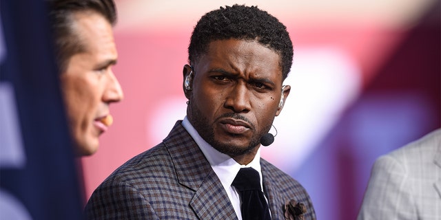 Reggie Bush as a college football analyst