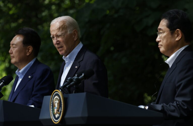 Video: U.S., Japan and South Korea Tighten Ties at Camp David Summit