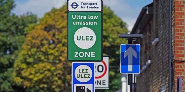 ULEZ sign