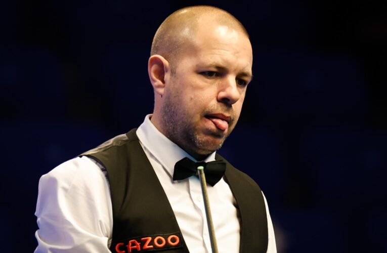Barry Hawkins holds lead over Judd Trump after afternoon session of European Masters snooker final
