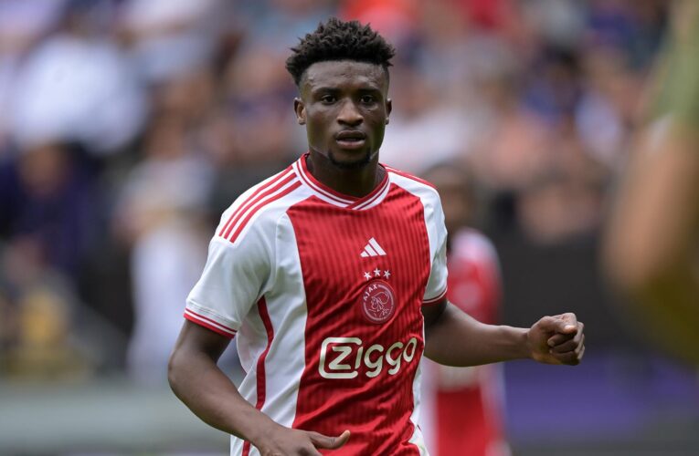 West Ham complete signing of Ajax midfielder Kudus