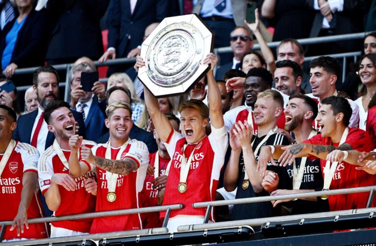 Manchester City 1-1p Arsenal: Gunners lift Community shield after shootout win over treble winners