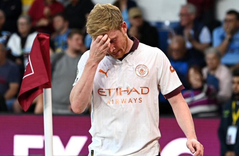 Guardiola confirms De Bruyne is 'injured again' following Man City’s opening day win