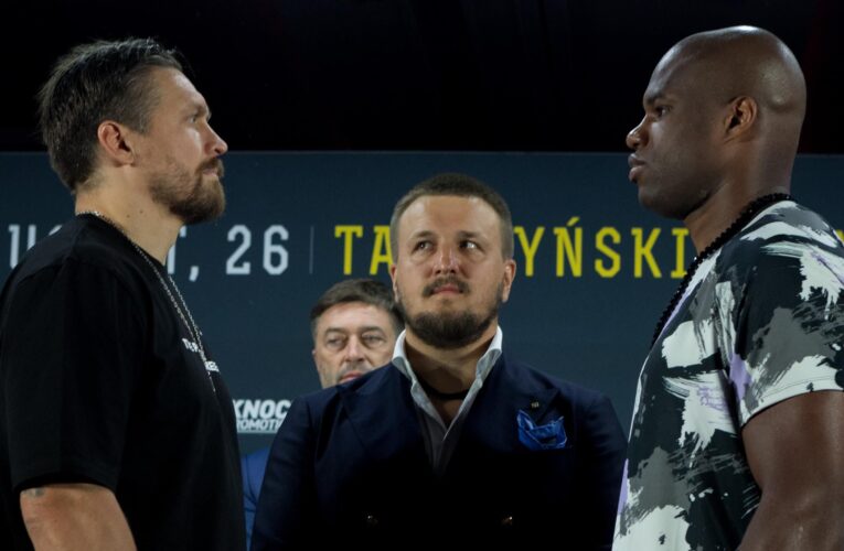 How to watch Oleksandr Usyk v Daniel Dubois on TNT Sports Box Office, what time does the fight start?