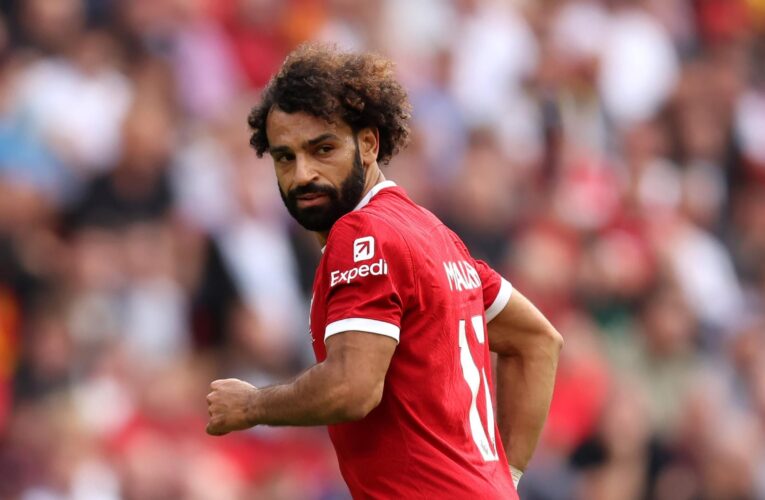 ‘He’s irreplaceable’ – Peter Crouch tells TNT Sports that Liverpool cannot sell Saudi target Mohamed Salah