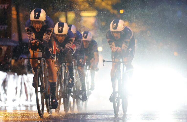 La Vuelta 2023: Remco Evenepoel unhappy with ‘ridiculous’ conditions and ‘strange’ Stage 1 decision