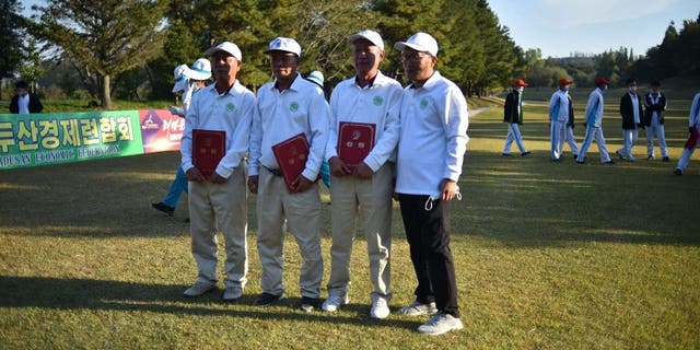 golfers pyongyang north korea