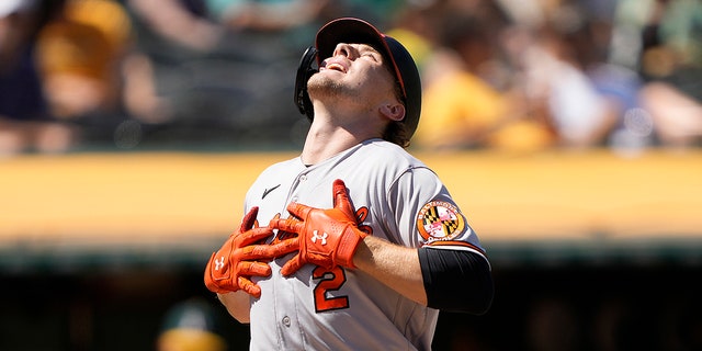 Gunnar Henderson reacts to home run