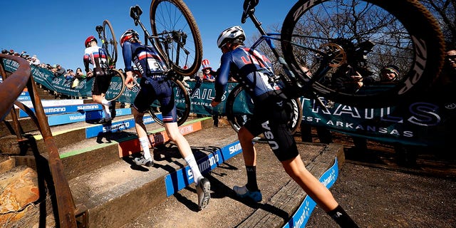 Cyclocross cyclists in Arkansas