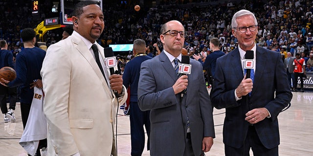 Mark Jackson, Jeff Van Gundy and Mike Breen during broadcast