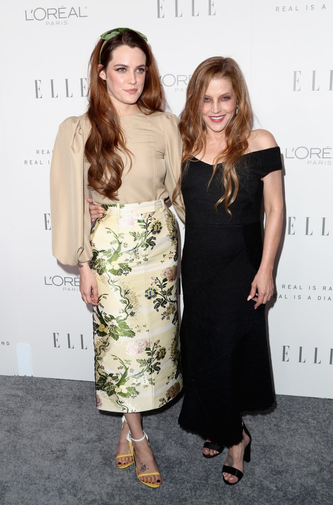 Photo of Riley Keough and Lisa Marie Presley. 
