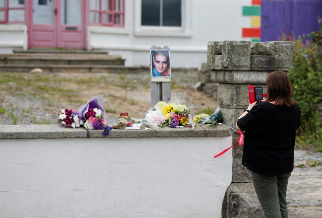 Tribute photo of Sinead O'Connor. 