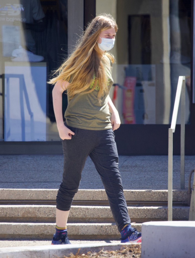 Vivian Jenna Wilson, Elon Musk's 18 year old daughter, has been seen for the first time since being granted a legal name and gender change. 