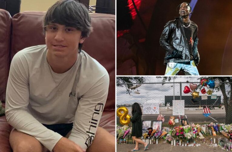 Travis Scott settles with family of teen Astroworld victim