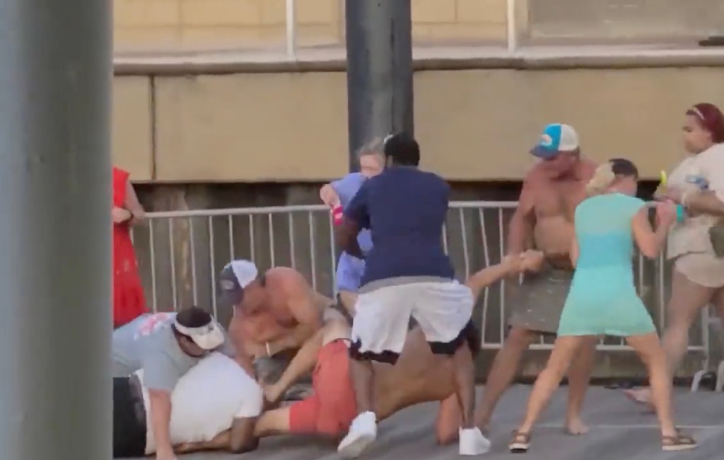 The Montgomery Riverfront saw a full out brawl erupt on Saturday after a black security guard told a group they couldn't park their boat along the dock.   